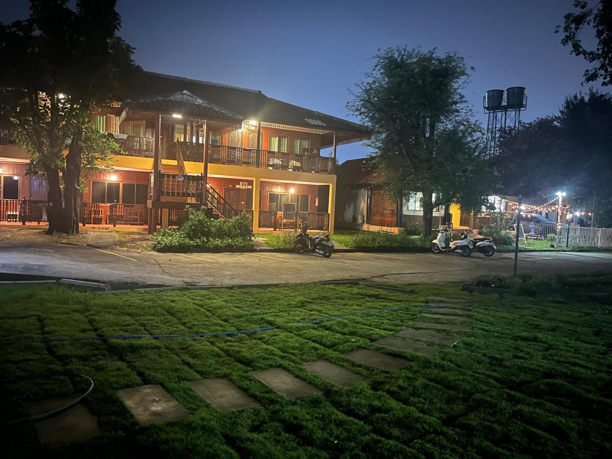 Hotel Chiang Mai Slow Time Exterior foto